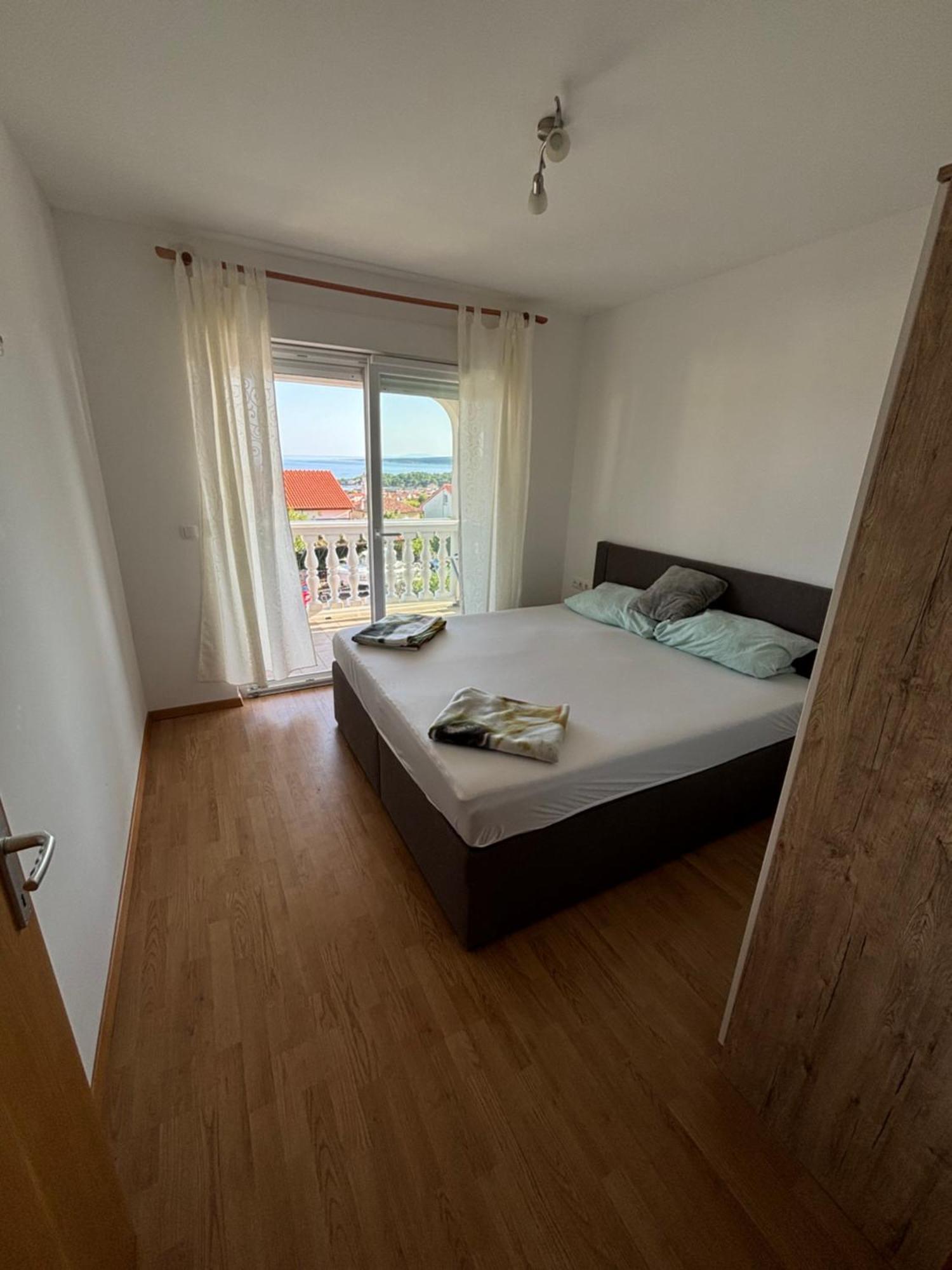 Villa Julian & Juliana Krk Town Rum bild