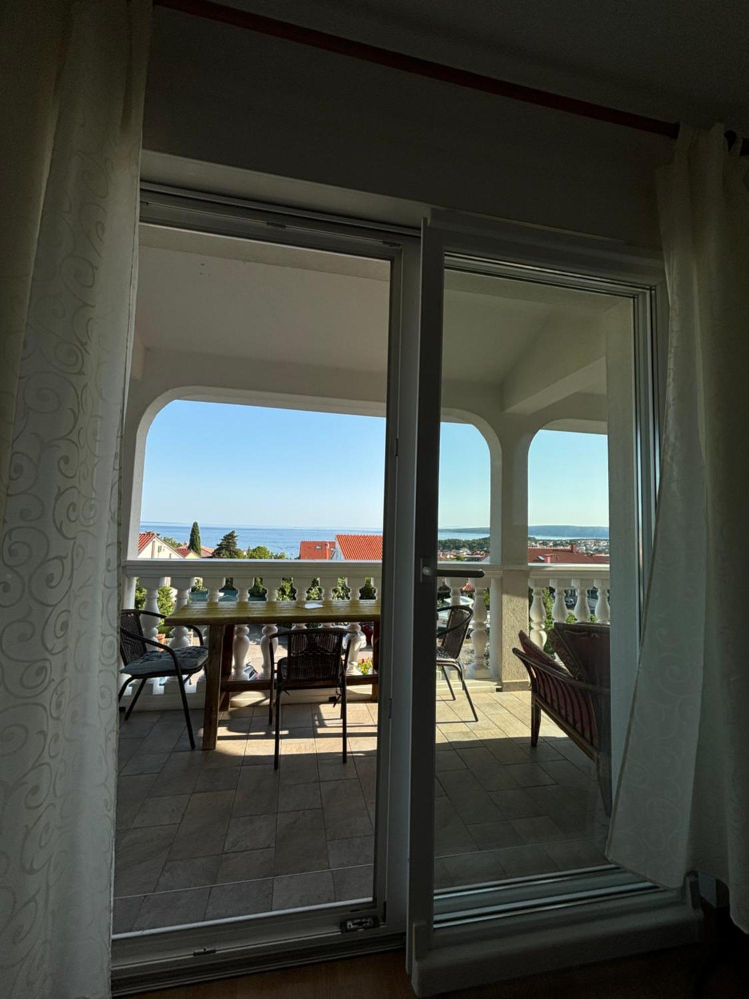 Villa Julian & Juliana Krk Town Rum bild