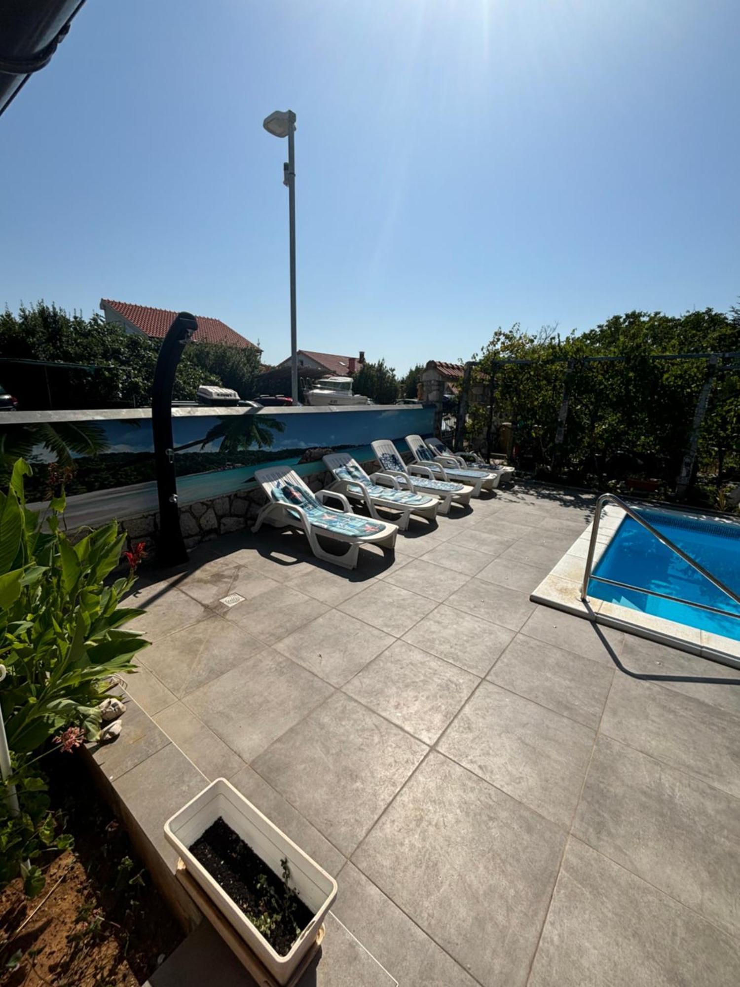 Villa Julian & Juliana Krk Town Exteriör bild